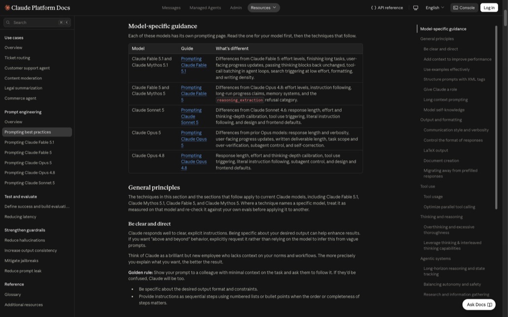 Anthropic 공식 Prompting best practices 문서의 Model-specific guidance 표. Claude Fable 5.1과 Mythos 5.1, Fable 5와 Mythos 5, Sonnet 5, Opus 5, Opus 4.8 각각의 프롬프트 가이드 링크와 무엇이 다른지가 행으로 정리돼 있고, 왼쪽 사이드바에는 Prompting Claude Fable 5.1, Fable 5, Opus 5, Opus 4.8, Sonnet 5 페이지가 개별 항목으로 나열돼 있다